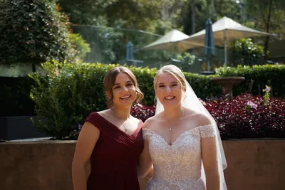 Integrating Humor into Your Wedding Entertainment for a Day Filled with LaughterIllustration